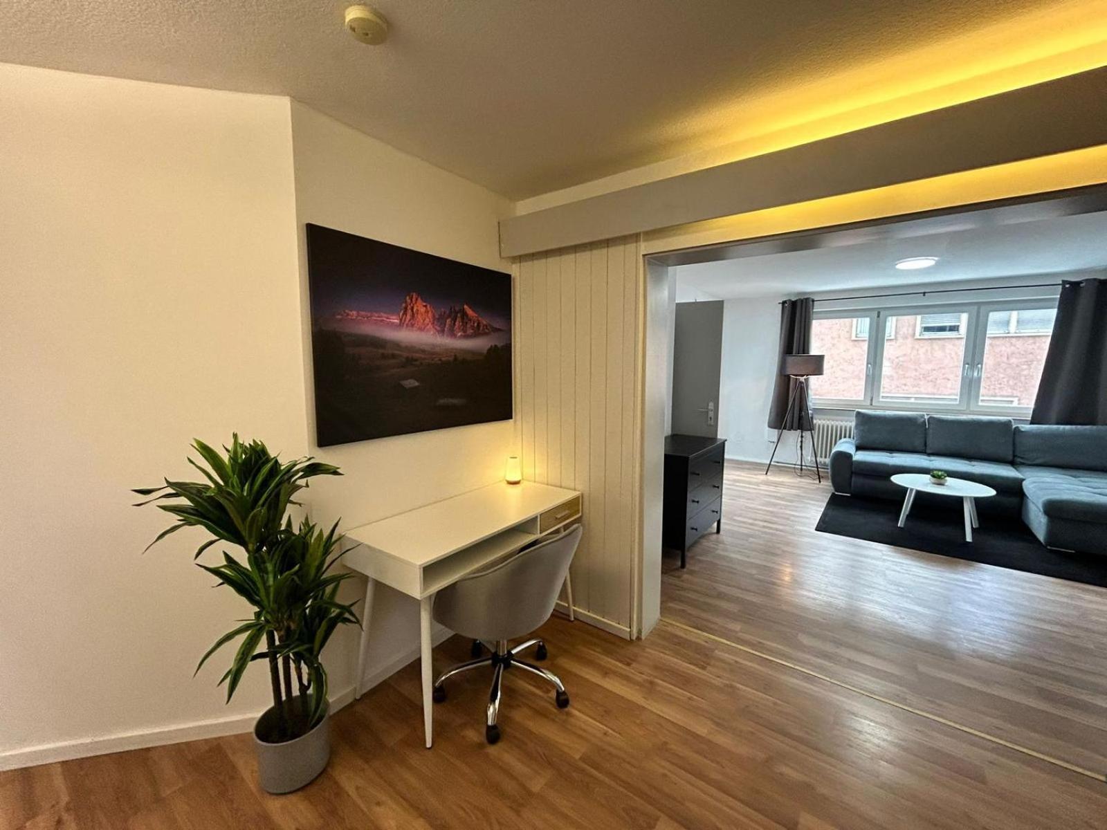 Unter Den Daechern Grillen In Bester Lage Innenstadt Stellplatz Heilbronn Extérieur photo