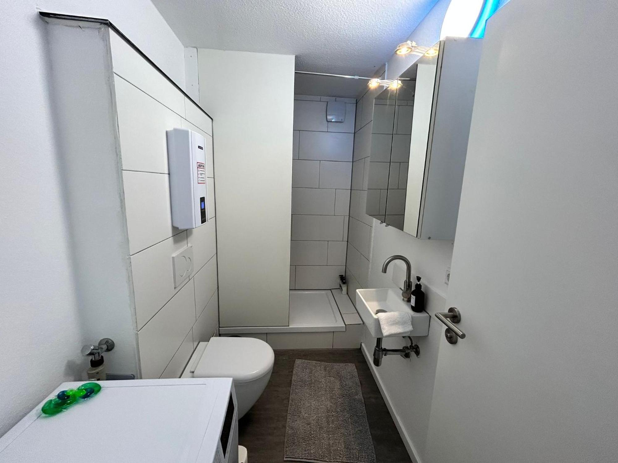 Unter Den Daechern Grillen In Bester Lage Innenstadt Stellplatz Heilbronn Extérieur photo